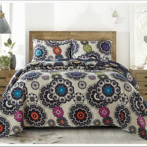 Boho Mandala Pattern Printed QUEEN Quilt Set Farmhouse Floral Cottage